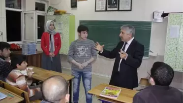 Türklere Arapça, Araplara Türkçe Kursu