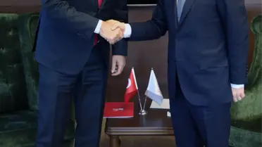 Bakan Kılıç, Tmok Başkanı Erdener'i Kabul Etti