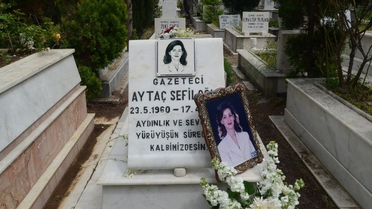 Ekonomi Muhabirleri Aytaç Sefiloğlu'nu Andı