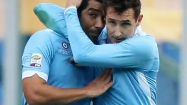 Klose Tekliflere Açık