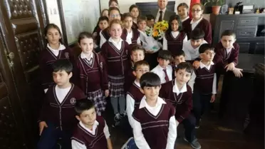 Minikler Hayat Bilgisi Dersini Kaymakamlıkta Yaptı