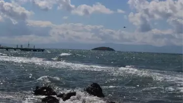 Sığınmacıları Arama Kurtarma Çalışmaları Devam Ediyor