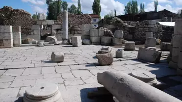 Sulusaray'da Antik Bir Kent