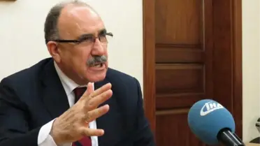Yedi Güzel Adam Dizisinin Galasında 2 Güzel Adam Vurgusu