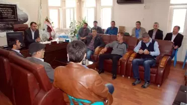 Gazetecilerden Gerger Belediye Başkanı Aslan'a 'Hayırlı Olsun' Ziyareti