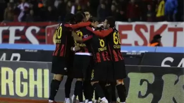 Kupa Fatihi Es Es, Karabükspor Deplasmanında!