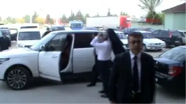AK Parti Milletvekili Kara, Köpeğe Çarpmamak İçin Kaza Yaptı (2)