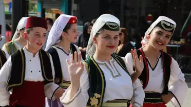 Sakarya 10. Uluslararası Egemenlik Haftası Halk Oyunları Festivali