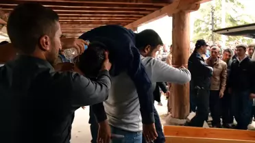 Tokat'ta Öldürülen Genç Kız Toprağa Verildi