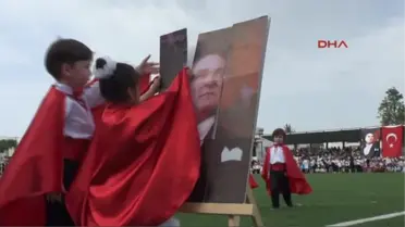 Denizli'de Çocuklar Bayramlarını Kutladı