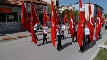 Burdur'da Coşkulu Kutlama
