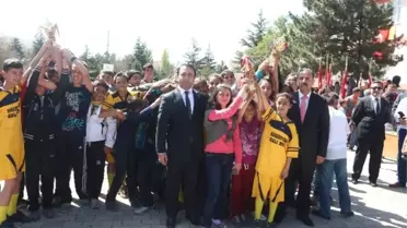 Yunak'ta 23 Nisan Kutlamaları