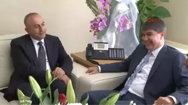 AB Bakanı Çavuşoğlu: Başbakan İnsani Duygularla Mesaj Verdi' Haberine Ek