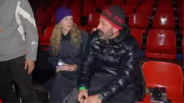 Anzaklara, Şafakta Cem Yılmaz Sürprizi
