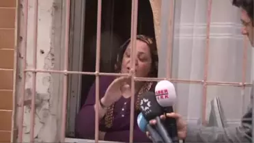 Anne ve Babasını Öldüren Zanlının Eşi Aranıyor