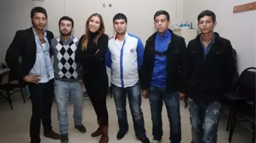 Romanlar, KO-MEK ile Tiyatro Yeteneğini Keşfetti