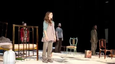 Nilüfer'de 'Savaş' Adlı Tiyatro Oyunu Sahnelendi