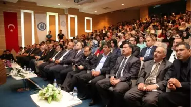 Bayburt Üniversitesinde Kene Semineri