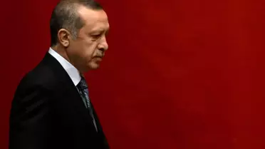 AK Parti'de 70 İsim Gidiyor, 2015'te Vitrin Yenileniyor