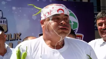 En Çok Acı Biber Yiyen Altını Kaptı