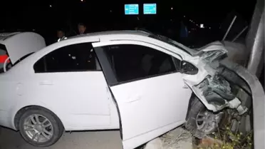 Hurdaya Dönen Otomobilde Emniyet Kemeri Kurtardı