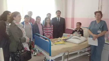 Gemlik Devlet Hastanesinde ''Okumanın Hastasıyım'' Projesi Başlatıldı.