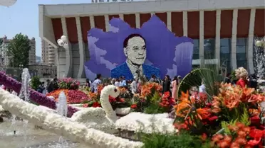 Azerbaycan'da Haydar Alivev'in Doğumu 'Gül Bayramı' ile Kutlanıyor
