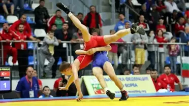 Yıldızlar Avrupa Güreş Şampiyonası'nda Kerem ve Uğur Finale Kaldı