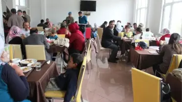 Engelliler 1 Günlüğüne Asker Oldu