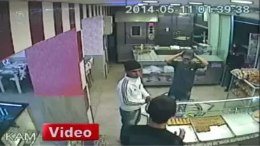 Adana'da 4 Küçük Çocuk, Kar Maskesiyle Pastane Soydu