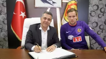 Eskişehirspor Kaleci Boffin ile Sözleşme Yeniledi