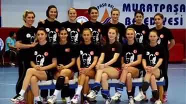Muratpaşa'dan 8 Sporcu A Milli Bayan Hentbol Takımı'nda