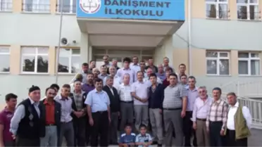 Bağcı Çocuklara Söz Verdi Okul Bahçesi İhale Edildi