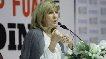 Ayşe Kulin: 'Kocaeli Kitap Fuarı'nı Önemsiyorum'