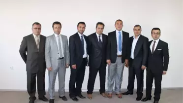 Emirdağspor Yöneticilerinden Başkan Hoşcan'a Ziyaret