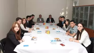 Üniversiteli Gençler, Ütso İçin Elçi Oldu