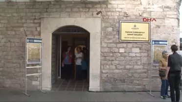 61 Seramik Sanatçısı Taksim'deki Sergide Buluştu