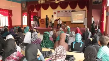 TİKA'dan Afganistanlı Kadınlara Gıda Üretimi Eğitimi