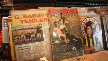 Ezeli Rekabet Kitap Fuarı'nda