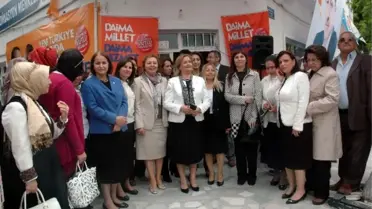 Ak Partili Kadın Vekiller Mahmudiye'de
