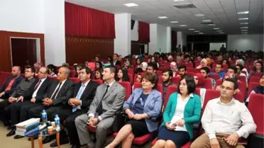 Akü'de 'Türk Dili Üzerine' Konferansı