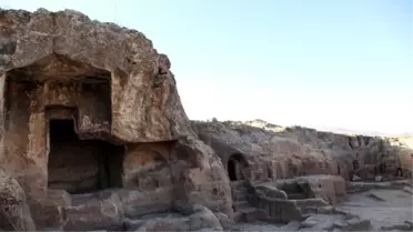 10 Bin Yıllık Çayönü Tepesi ve Hilar Mağaraları Kaderine Terk Edildi