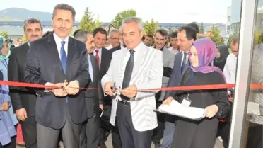 Kbü'de '4006 Tübitak Bilim Fuarı' Sergisi