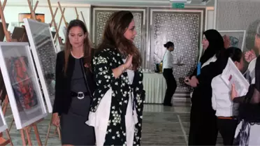 TOÇEV'in Desteklendiği Ebru Sergisi Bahreyn'i Fethetti
