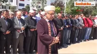 Bolu'da 2 Bin Kişi Maden Şehitleri İçin Cenaze Namazı Kıldı