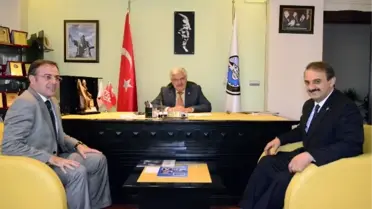 Hacılar Belediye Başkanı Doğan Ekinci, Kesob Başkanı Övüç'ü Ziyaret Etti