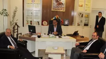 Murat Başesgioğlu'ndan Bozkurt Belediye Başkanı Ekeş'e Ziyaret