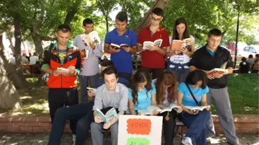 Okuma Şölenine Büyük Katılım