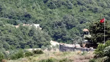Kaçakçılar, Suriye Sınırında 'Doçka' ile Askere Saldırdı