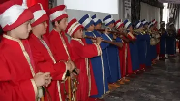 Minik Mehteranlardan 'Uyuşturucuya Hayır' Konseri